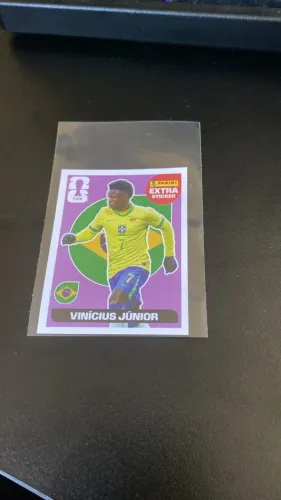 Figurinha Extra VINICIUS JUNIOR (lilás) ORIGINAL