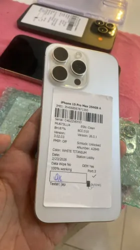 Iphone 15 pro max 256gb branco semi novo 92% bateria - 4390,00 todo Original