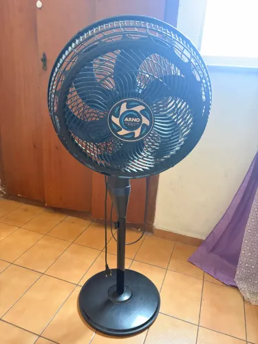 VENTILADOR DE COLUNA ARNO