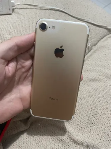 VENDO IPHONE 7 GOLD 32GB EM PERFEITO ESTADO