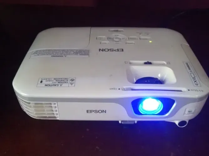 Epson PowerLite X12