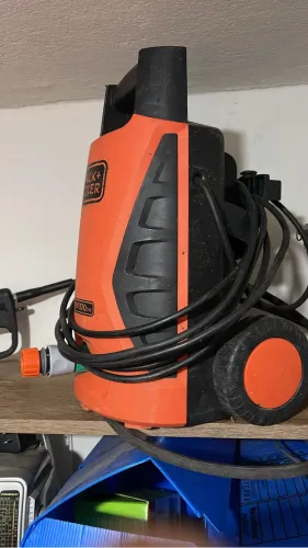 Lavador alta pressão Black+Decker 1400 e
