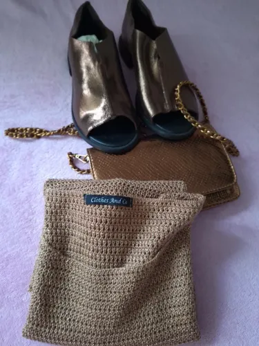 Usados uma vez! Casamento. Festas. Blusa. Bolsa. Sapato.