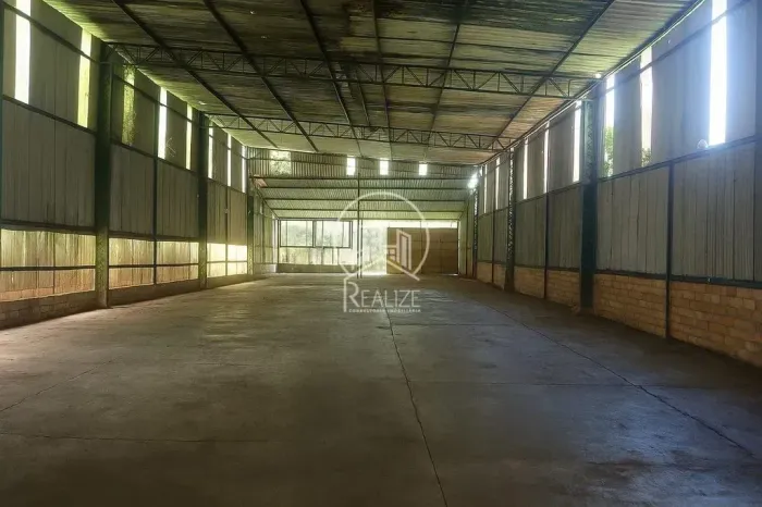 VENDO EXCELENTE GALPAO EM MARITUBA
