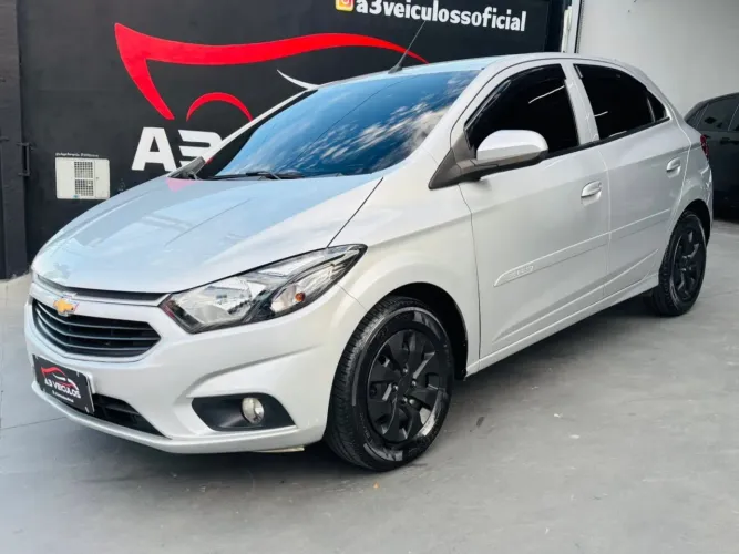 Chevrolet Onix SEDAN PLUS 1.0 12V MEC. 2018