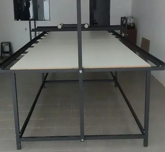 SILK SCREEN MESA ABERTA PARA IMPRESSÃO DE CAMISETAS COM CARRINHO DE FLASH CURE ACEITAMOS 