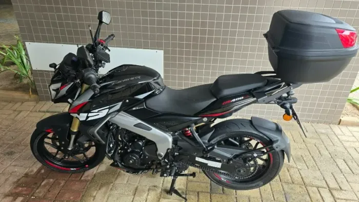 Bajaj Dominar NS400Z - Super Conservada + Acessórios!
