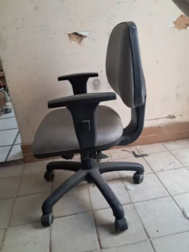Cadeira de escritório 