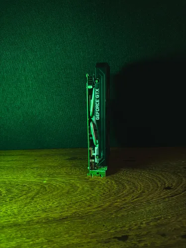 GTX 1660 Super 6GB - 3 Anos de Uso, Impecável + Caixa Original