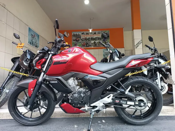 FZ15 FAZER ABS 2025 VERMELHA