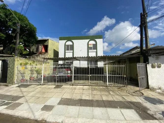 Imóvel para aluguel tem 60 mts² com 2 quartos em Cordeiro - Recife - PE
