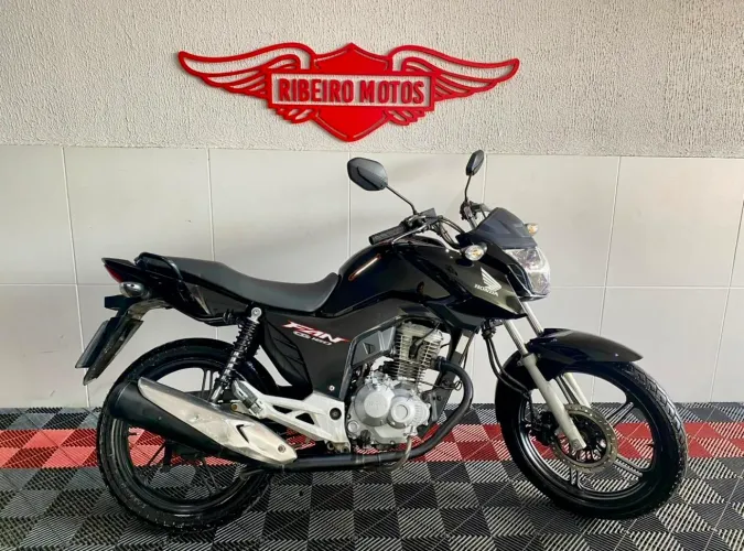 Fan 160 2018 Entrada R$ 8.000 + promissórias 