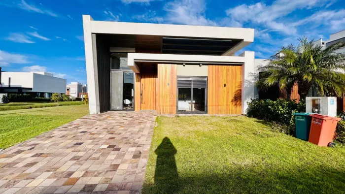 Casa à venda no Condomínio Blue em Xangri-Lá REF: CA3752