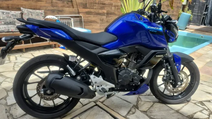 Locação FZ15 25 aluguel 320,00