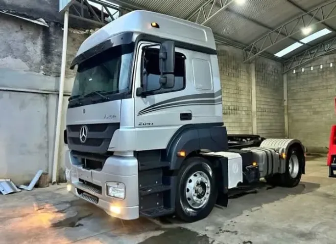 axor 2041 4x2 2012 