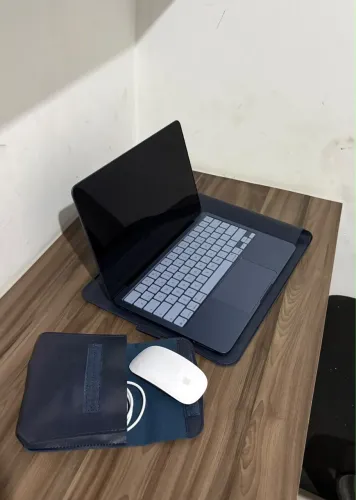 MacBook (256GB) + Magic Mouse Branco | Novo, Sem Uso + Garantia Apple 1 Ano