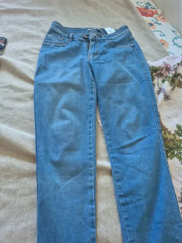 Calça feminina no meu 38 jeans