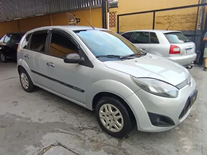 Ford Fiesta SE 1.0 8V Flex 5P 2014