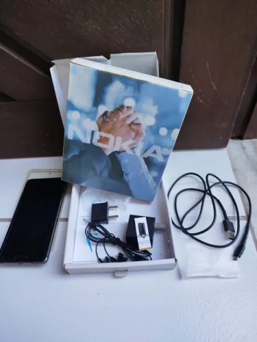 Smartphone Nokia em ótimo estado