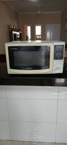 Micro-ondas Sharp 28 litros