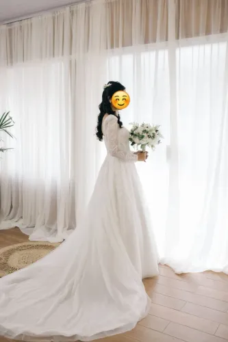 Vestido de Noiva da marca Lisblu+ Véu ateliê Giraldi+Grinalda Vitória Cabaleiro Off White 