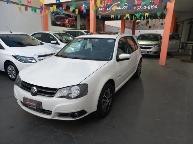 Volkswagen Golf Sportline 1.6 MI Total Flex 8V 4P 2014