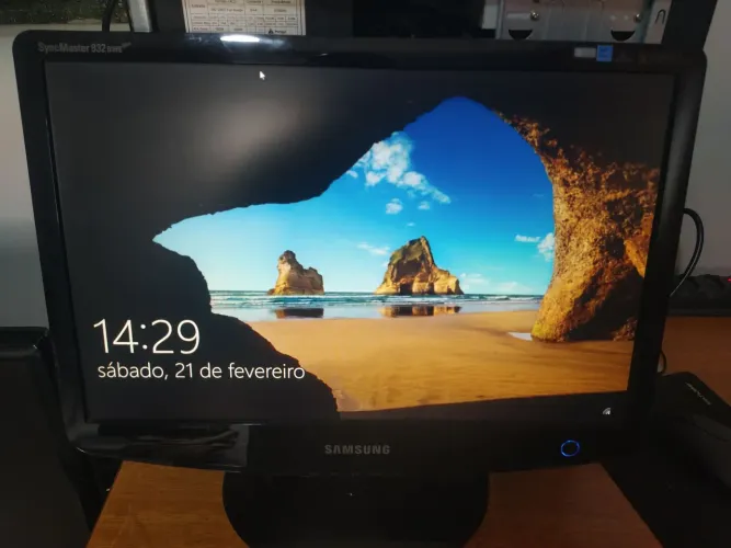 Monitor Samsung 19 polegadas