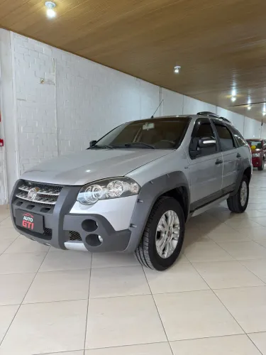 Fiat Palio Weekend Adventure Locker 1.8 Flex 2011