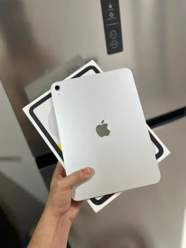 iPad 11ª Geração 128GB Prata - 100% Bateria + Garantia Apple