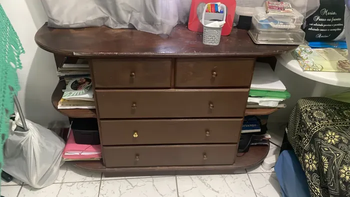 Cômoda 5 Gavetas / Pentiadeira