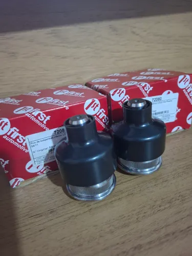 Pivô de suspensão inferior Kia Picanto / Lado esquerdo e lado direito.