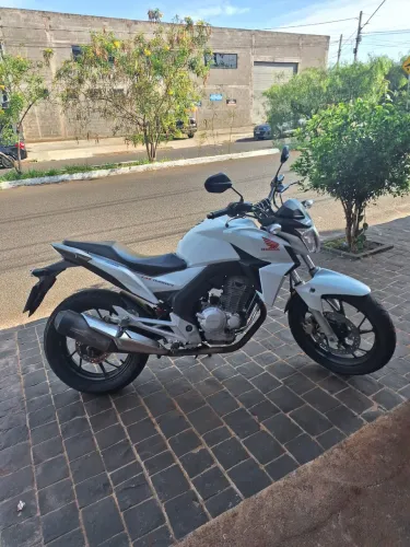 Honda CB Twister 250 2016