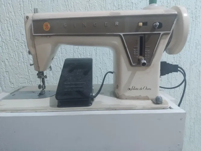Máquina Singer