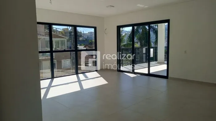 Casa 5 quartos no bairro Itacorubi em Florianópolis