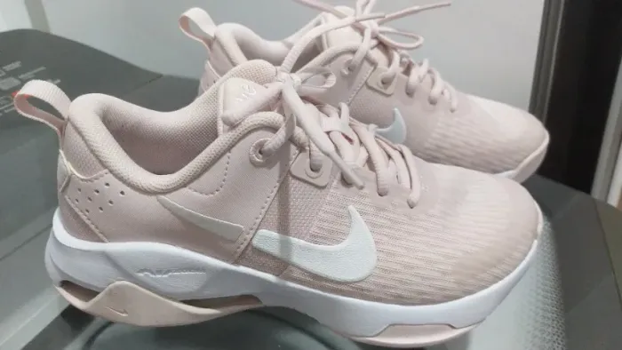 Tênis Original Nike Bella 6 tamanho 36