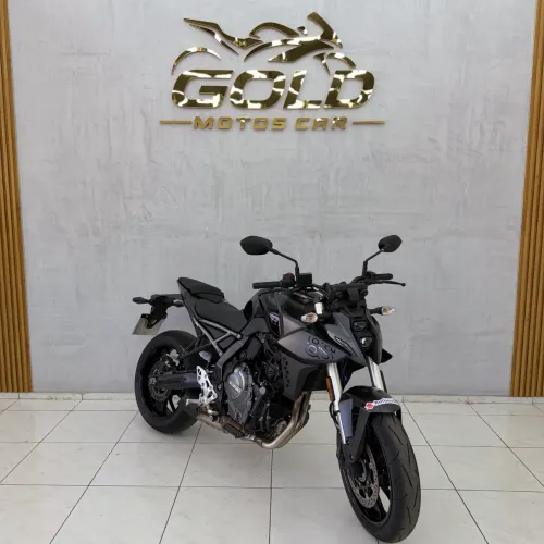 Suzuki GSX8S 2025