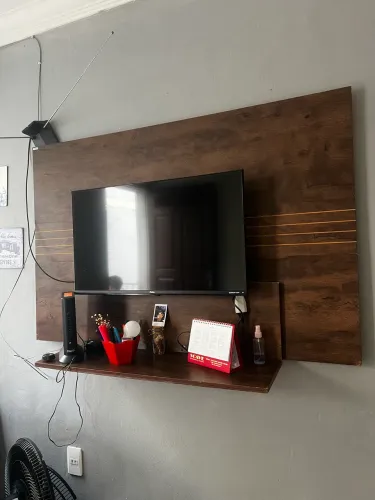 Televisão 32 polegadas com painel