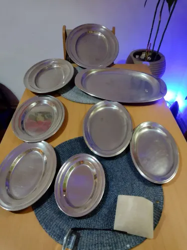 BANDEJAS DE AÇO PARA RESTAURANTE 
