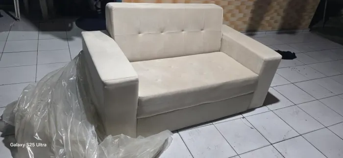Vendo sofá 3 e 2 lugares