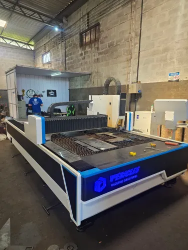 Máquina de corte laser, corte lasers fibra 3 Kw 