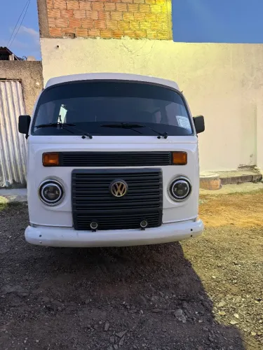 Volkswagen Kombi Standard 1.4 MI Total Flex 8V 2011