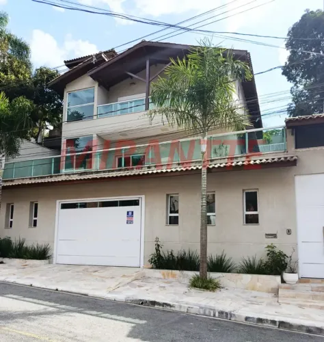 Sobrado para venda possui 2000 metros quadrados com 3 quartos em SAMAMBAIA- SERRA DA CANTA