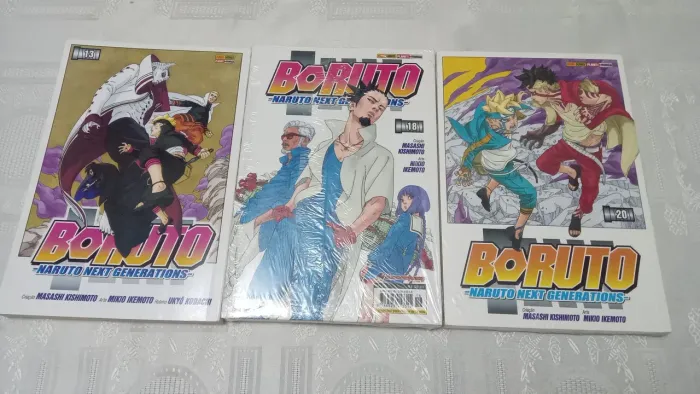 Três mangás de Boruto, volumes 13, 18 e 20.