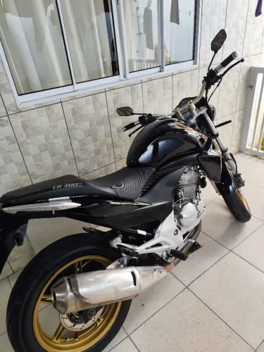 Honda CB300R 2015