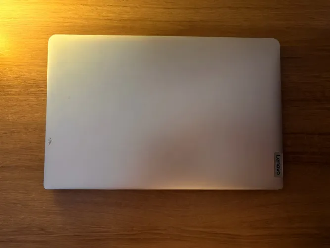 Notebook Lenovo IdeaPad 1 15IGL7 SSD 4GB RAM Cinza