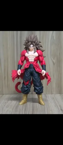 BONECO DRAGON BALL GOKU SSJ4