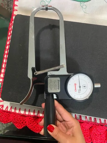 NOVO (NUNCA USADO)!Adipômetro Científico Sanny Classic AD-1007 - com Estojo e Garantia