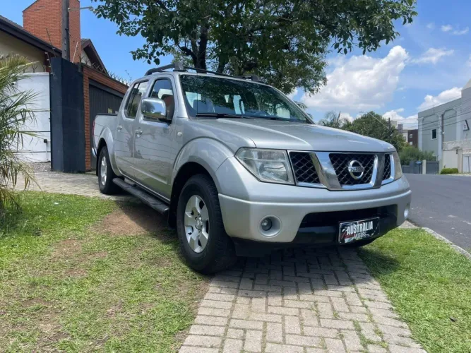 Nissan Frontier LE Attack CD 4X4 2.5 TB Die.aut 2012
