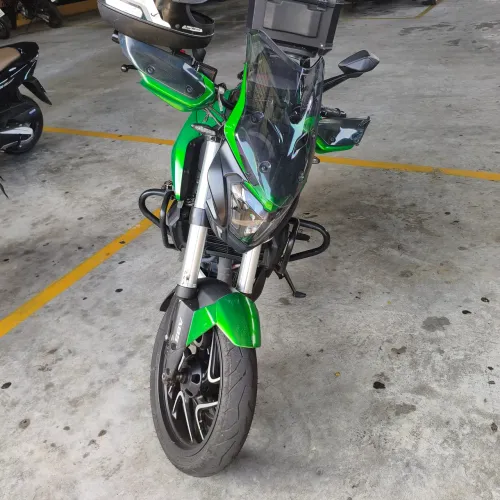 Bajaj DOMINAR 400 NOVA