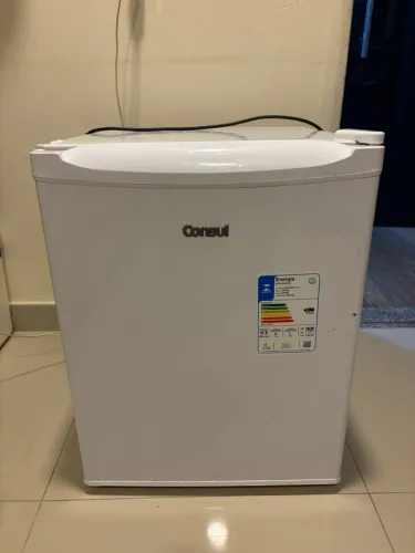 Frigobar Consul 76L com congelador - Branco